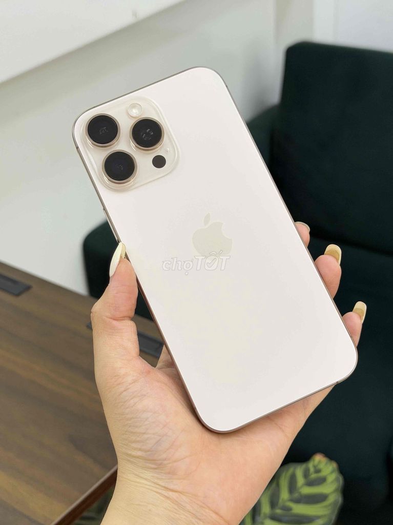 🍎𝐢𝐏𝐡𝐨𝐧𝐞 𝟏𝟔𝐏𝐫𝐨𝐌𝐚𝐱 𝐒𝐚𝐌𝐚𝐜 𝟐𝟓𝟔𝐆 𝐇𝐢̀𝐧𝐡 𝐭𝐡𝐮̛́𝐜 𝟗𝟖% |𝐏𝐢𝐧 𝟗𝟎👇. Mua bán Điện thoại tại Quận Hải An Hải Phòng được đăng bởi Phạm Huyền Hoàng Dũng Mobile  hình 1