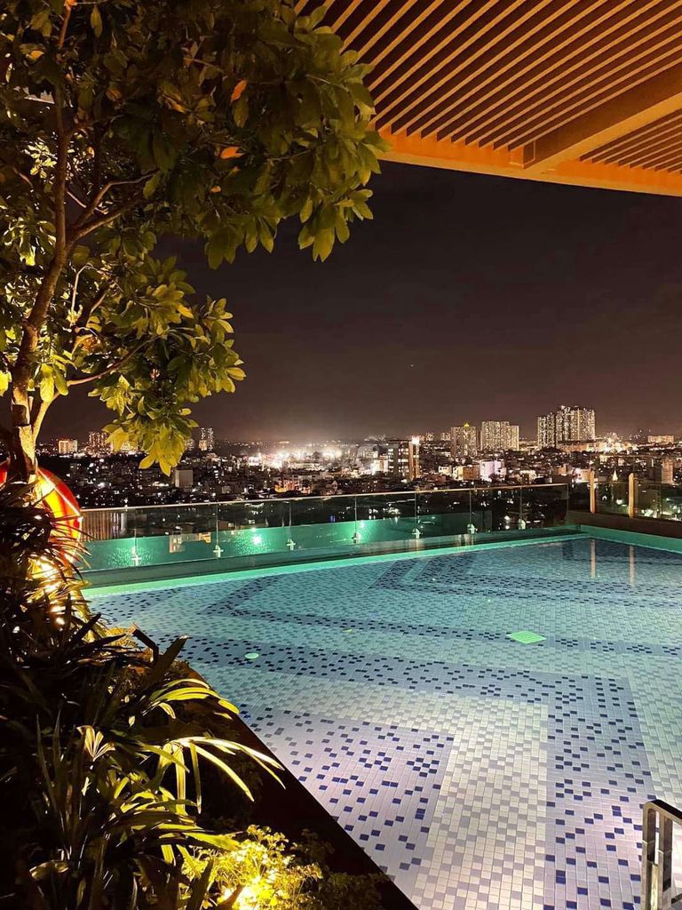 Cho thuê căn hộ 2pn 83m2 View sông De La Sol full nội thất