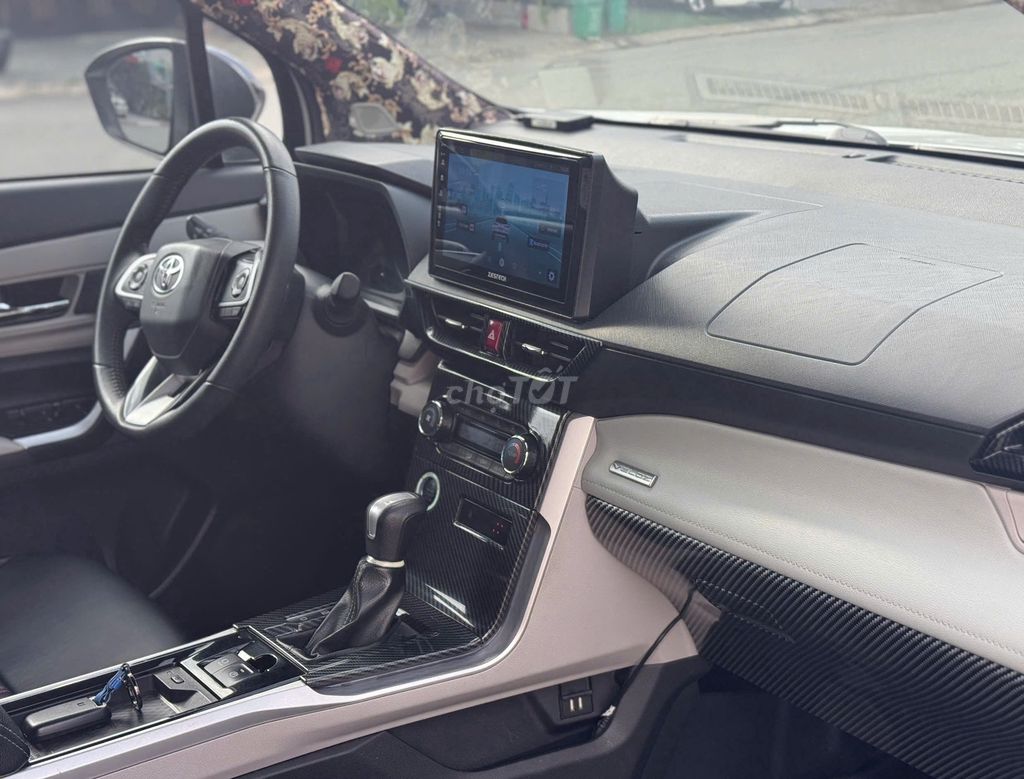 Toyota Veloz Cross Top 2023 Trắng. Mua bán Ô tô tại Thành phố Thủ Dầu Một Bình Dương được đăng bởi Oto An Suong hình 14