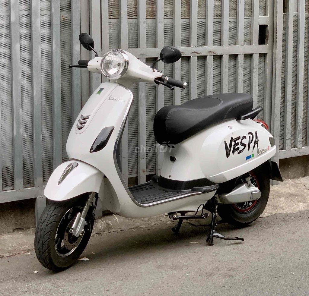 🔥BÁN XE ĐIỆN CŨ Vespa .Xe đẹp,zin ( đăng kí 2021-b