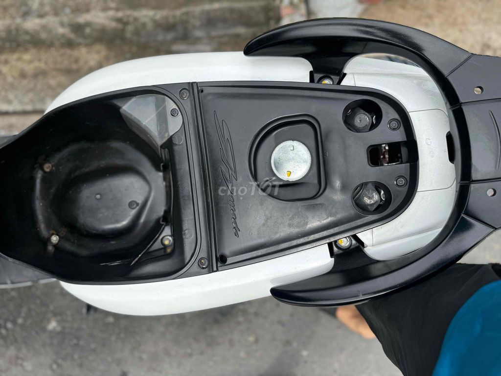 SHMODE 2016 B65 GÓP CẦN CCCD ĐỦ 18t TRẢ TRƯỚC 0₫. Mua bán Xe máy tại Quận Ninh Kiều Cần Thơ được đăng bởi XE MÁY HOÀNG YẾN hình 6