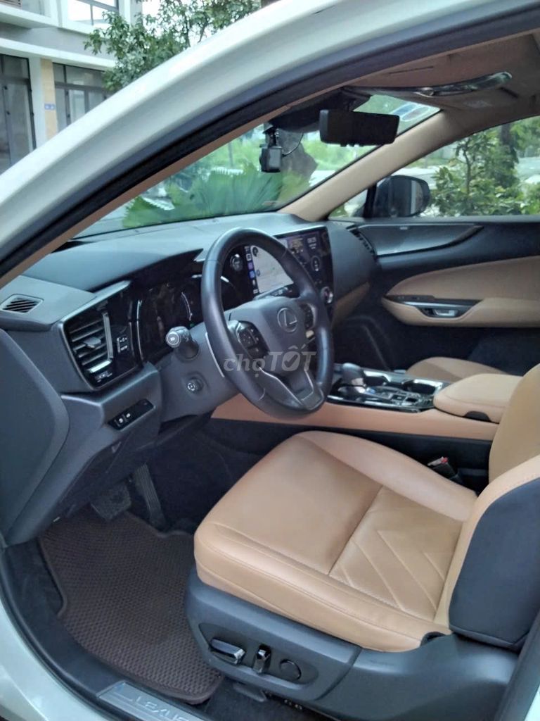 Lexus NX350h 2023 - 30.000km - Full Option. Mua bán Ô tô tại Thành phố Thủ Đức Tp Hồ Chí Minh được đăng bởi sang  hình 10