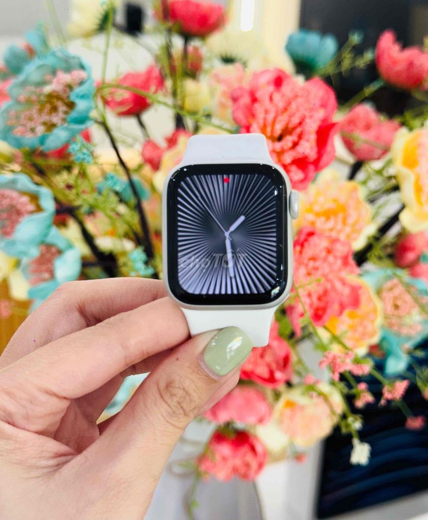 APPLE WATCH S6 40MM TRẮNG