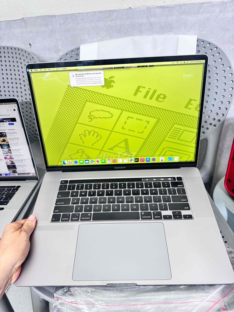 Macbook Pro 2019 16 inch i7 ram 16 ổ 512gb us