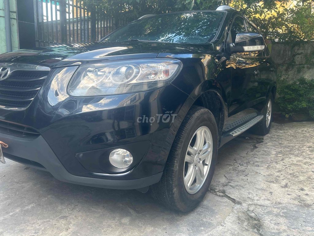 Hyundai Santa Fe 2011 2.4 AT 4WD