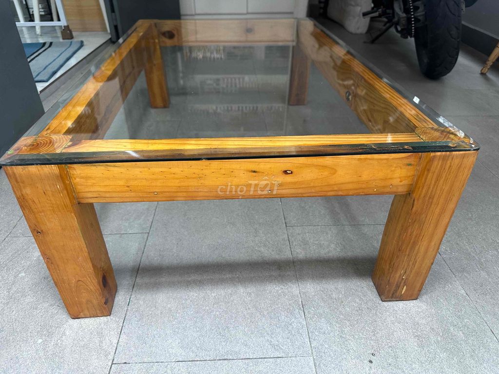 Bàn ăn gỗ gòn kính vàng gỗ 1m. Mua bán Bàn ghế tại Thành phố Vũng Tàu Bà Rịa - Vũng Tàu được đăng bởi Nguyễn Trung hình 1