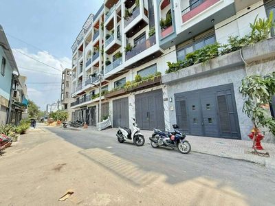 Townhouse 64 m² · 6 bed · Đường Lê Đức Thọ