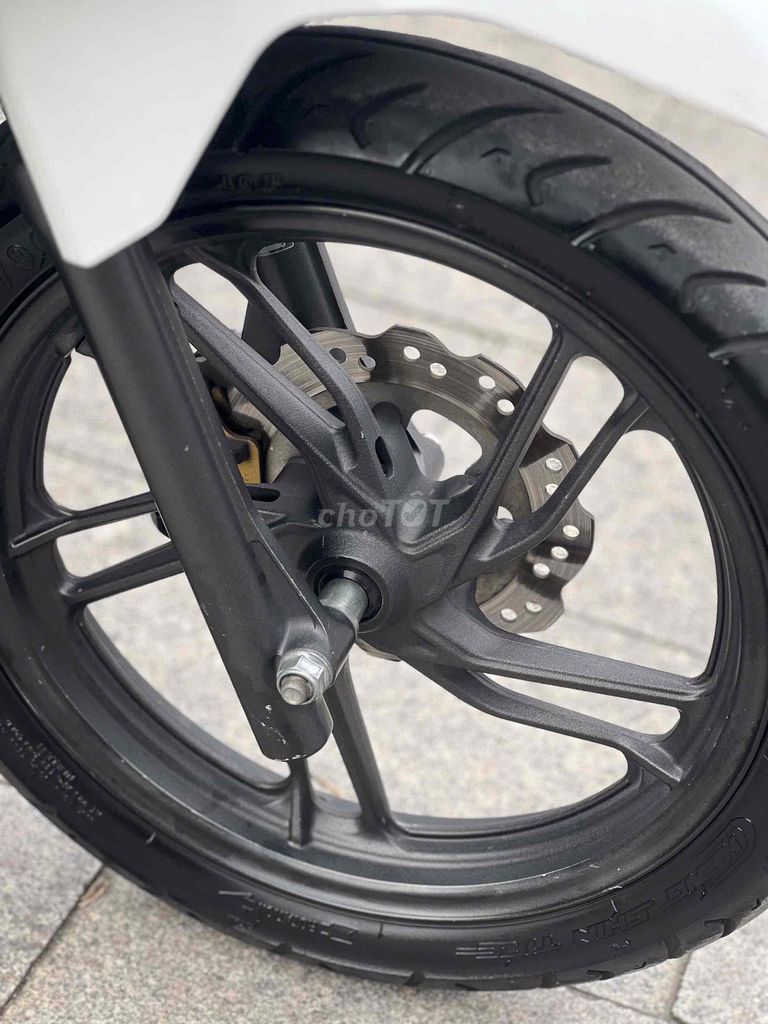 Honda Vario 150 2022 Trắng Đen. Mua bán Xe máy tại Quận 11 Tp Hồ Chí Minh được đăng bởi Hưng Từ hình 6