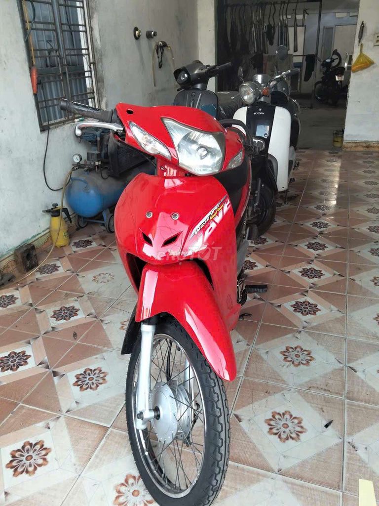 Honda Wave красный мопед