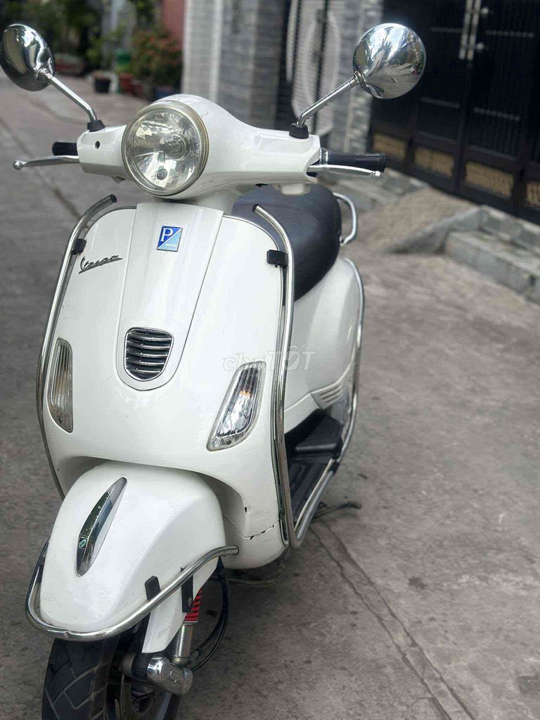 Piaggio Vespa LX 125 3Vie 2013 Zin100% bstp CCCD. Mua bán Xe máy tại Quận Bình Tân Tp Hồ Chí Minh được đăng bởi Toan hình 2