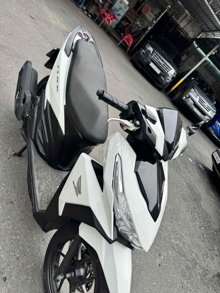 Click 2017 -Thái  Máy zin ,ko khói mới 98%. Mua bán Xe máy tại Quận 6 Tp Hồ Chí Minh được đăng bởi Lâm sung Thu Mua Xe   hình 1