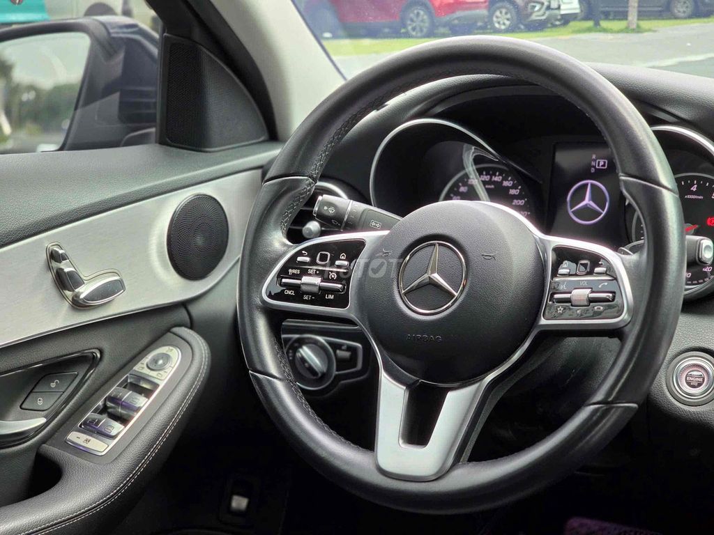 Mercedes Benz C180 2020. Mua bán Ô tô tại Quận Bình Tân Tp Hồ Chí Minh được đăng bởi Lê Minh Quý hình 9