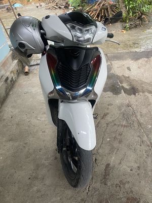 Honda SH Trắng ABS