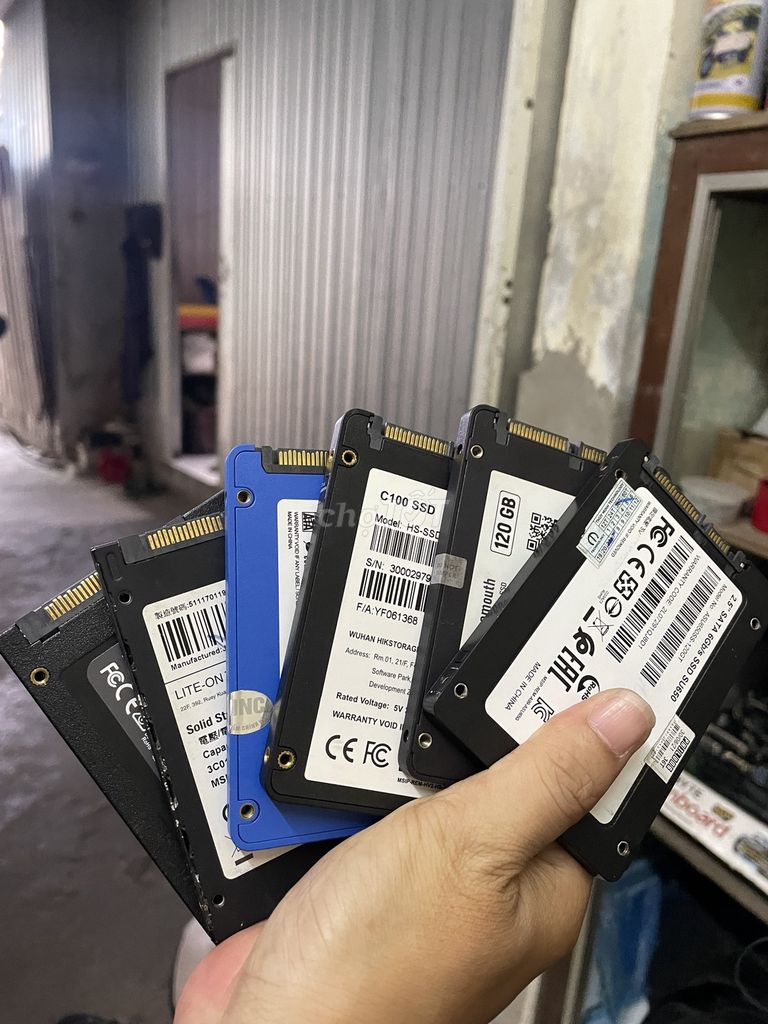 Ổ cứng SSD  120GB SATA. Mua bán Linh kiện (RAM, Card...) tại Thành phố Huế Thừa Thiên Huế được đăng bởi Hoang hình 1