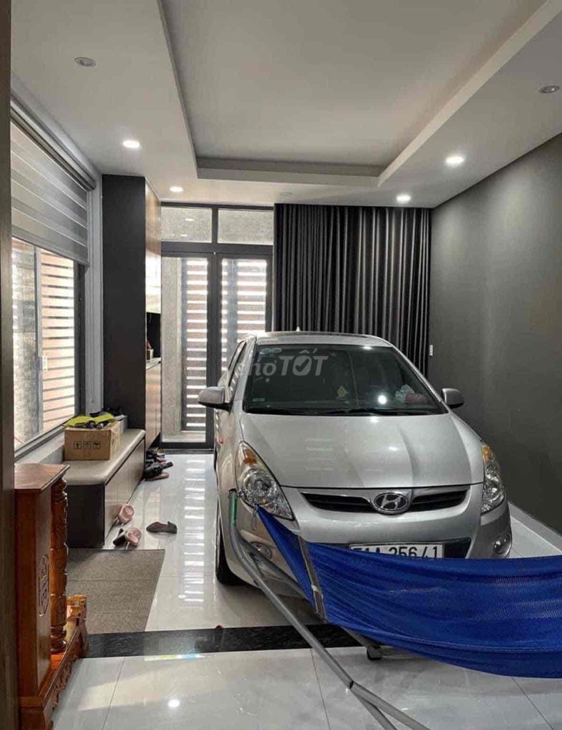 Nhà Bình Chánh sổ hồng riêng 90m2