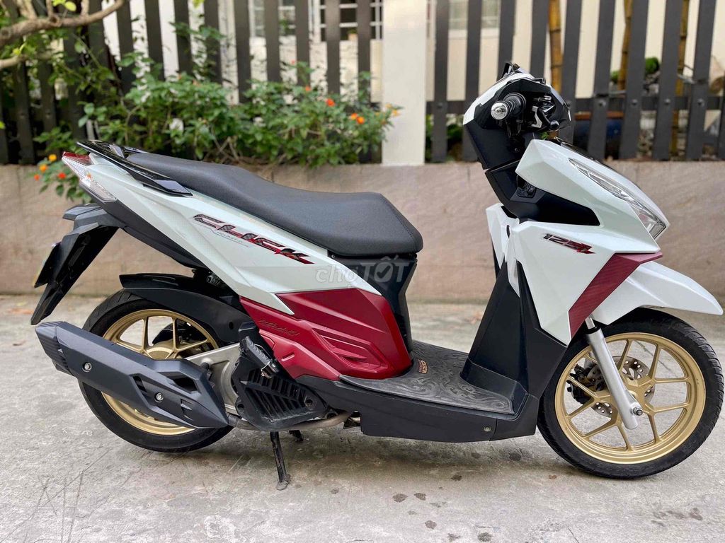 CLick thái 125 đăng kí 2018,bstp,bao hồ sơ. Mua bán Xe máy tại Quận 12 Tp Hồ Chí Minh được đăng bởi Hà hình 4