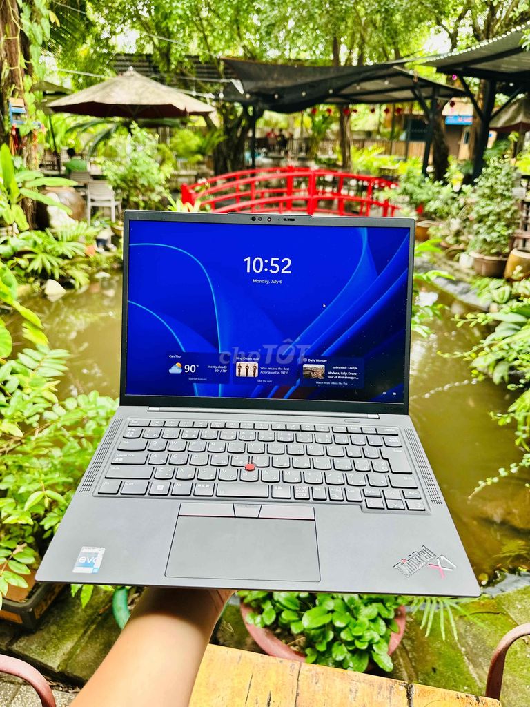 ThinkPad X1 Carbon Gen10 i5-1235U/8/256g date 2022. Mua bán Laptop tại Quận Ninh Kiều Cần Thơ được đăng bởi Thu Mua laptop zin đẹp giá cao hình 1