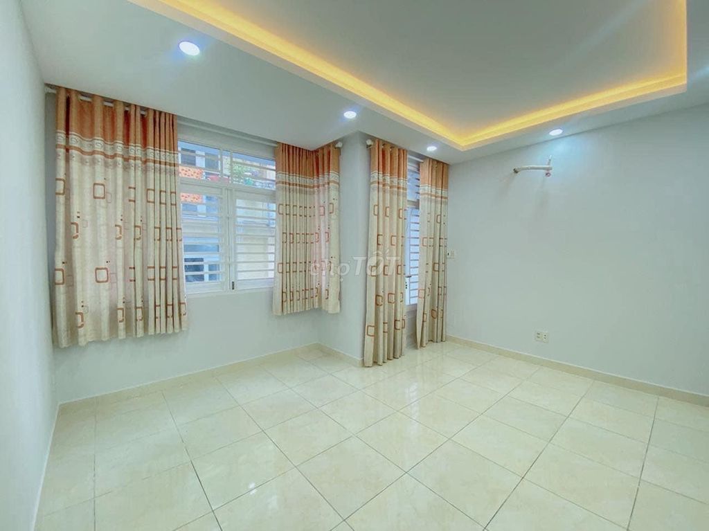 GIÁ RẺ-50M2-4TẦNG,5PN–HXT TRÁNH-KINH DOANH-ĐƯỜNG TÔ HIẾN THÀNH QUẬN 10