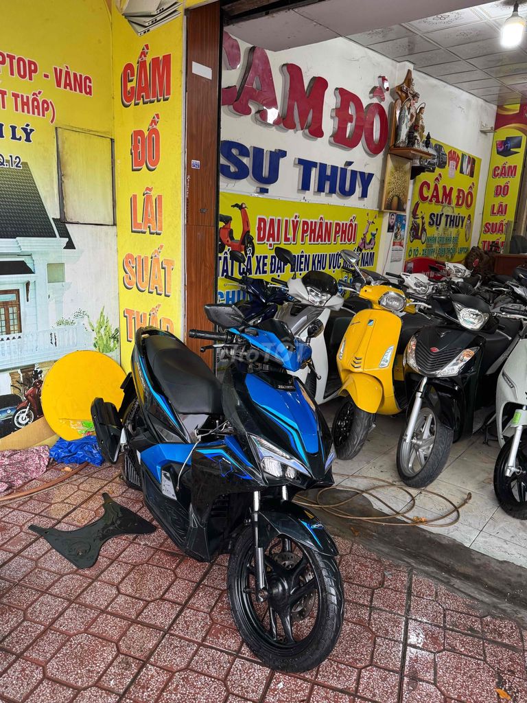 Honda Air Blade Сине-черный