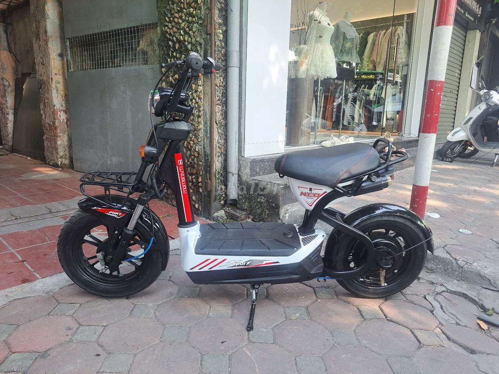 Xe đạp điện Giant 133s Đen Trắng. Mua bán Xe điện tại Quận Đống Đa Hà Nội được đăng bởi Thiên Hương hình 2