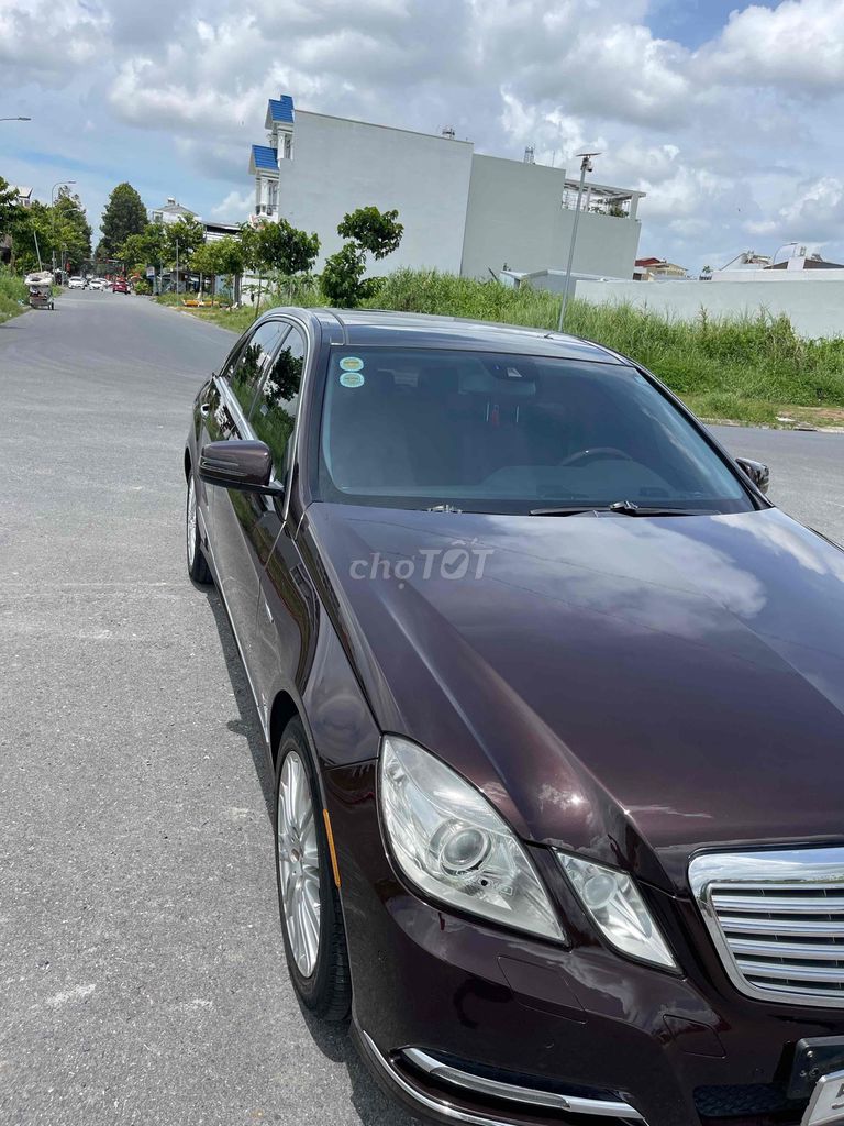 Mercedes Benz E Class 2010 E300 - 123456 km. Mua bán Ô tô tại Quận Ninh Kiều Cần Thơ được đăng bởi Minh Hải Đăng hình 13