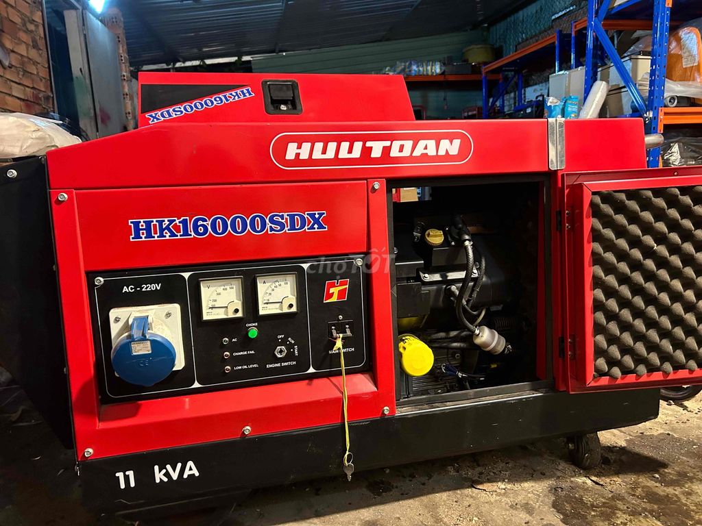 Máy phát điện HUUTOAN HK16000SDX Đỏ. Mua bán Đồ chuyên dụng, Giống nuôi trồng tại Thành phố Thuận An Bình Dương được đăng bởi Máy móc thiết bị Nhật Anh Trung hình 1