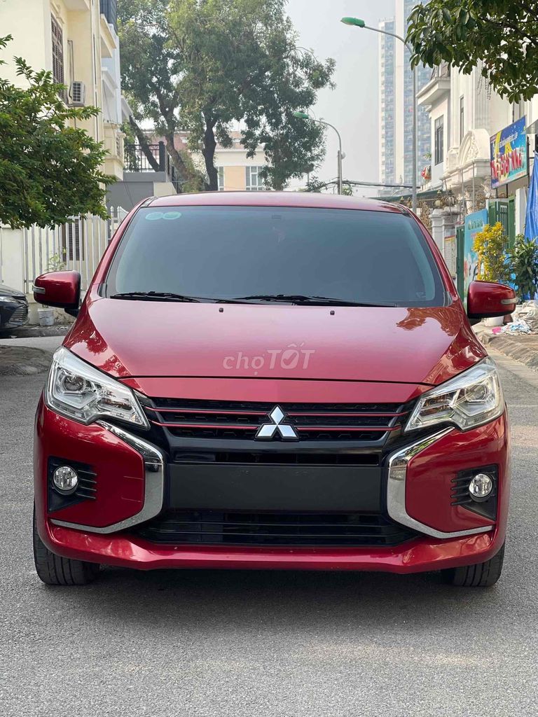 Mitsubishi Attrage 1.2 CVT 2022 màu đỏ cực mới