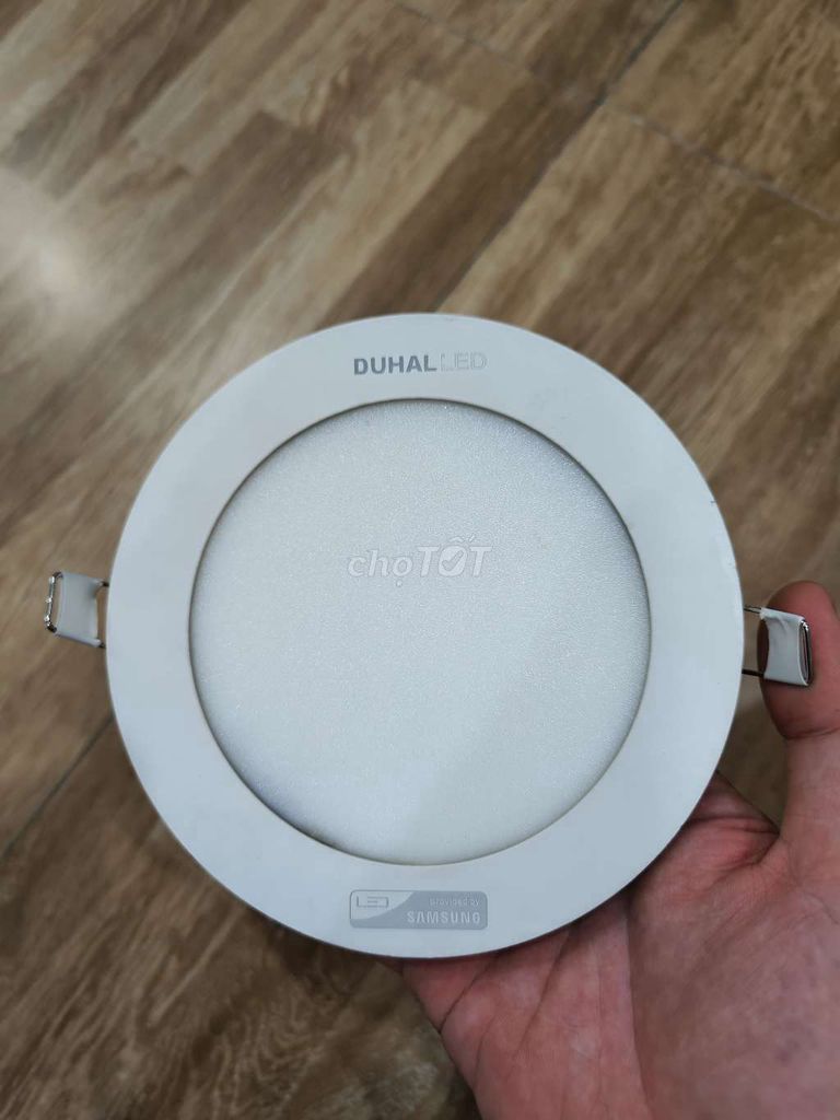 Đèn LED âm trần DUHAL Trắng Kim loại. Mua bán Đèn tại Thành phố Dĩ An Bình Dương được đăng bởi Nguyễn Thanh Tùng  hình 1