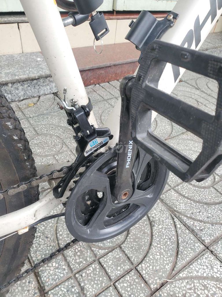 Xe Phoenix vành nhôm, bánh 26 inch, chưa gỉ sét. Mua bán Xe đạp tại Quận Tân Phú Tp Hồ Chí Minh được đăng bởi Lại Vũ Nhật Trường hình 4