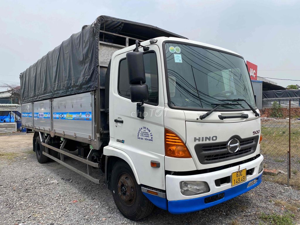 Hino fc 2019 thùng nhôm sàn inox