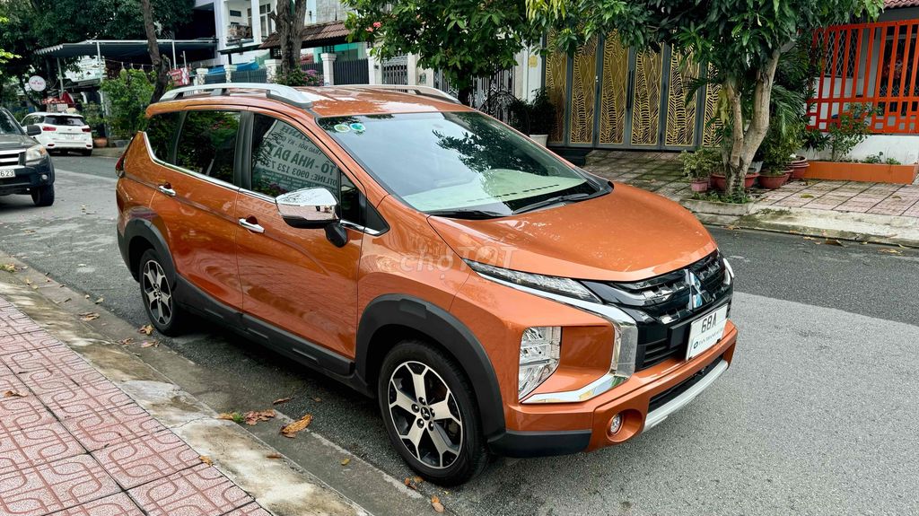 Mitsubishi Xpander Cross 2022 - 51000 km. Mua bán Ô tô tại Huyện Bình Chánh Tp Hồ Chí Minh được đăng bởi TAN THANH AUTO hình 1