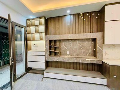 Hơn 7tỷ có nhà đẹp thang máy Hoàng Mai-oto tránh 25m-40m*5T;MT4m. Mua bán nhà ở tại Quận Hoàng Mai Hà Nội được đăng bởi Phan Hùng