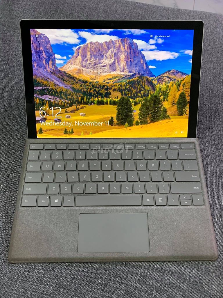 Microsoft Surface Pro 6 i5 8GB/256GB. Mua bán Laptop tại Quận Gò Vấp Tp Hồ Chí Minh được đăng bởi Linh Surface Bảo Bảo hình 1