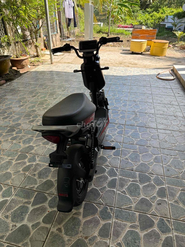 Xe đạp điện TiTan. Mua bán Xe điện tại Quận Bình Thuỷ Cần Thơ được đăng bởi XE ĐIỆN NEO hình 3