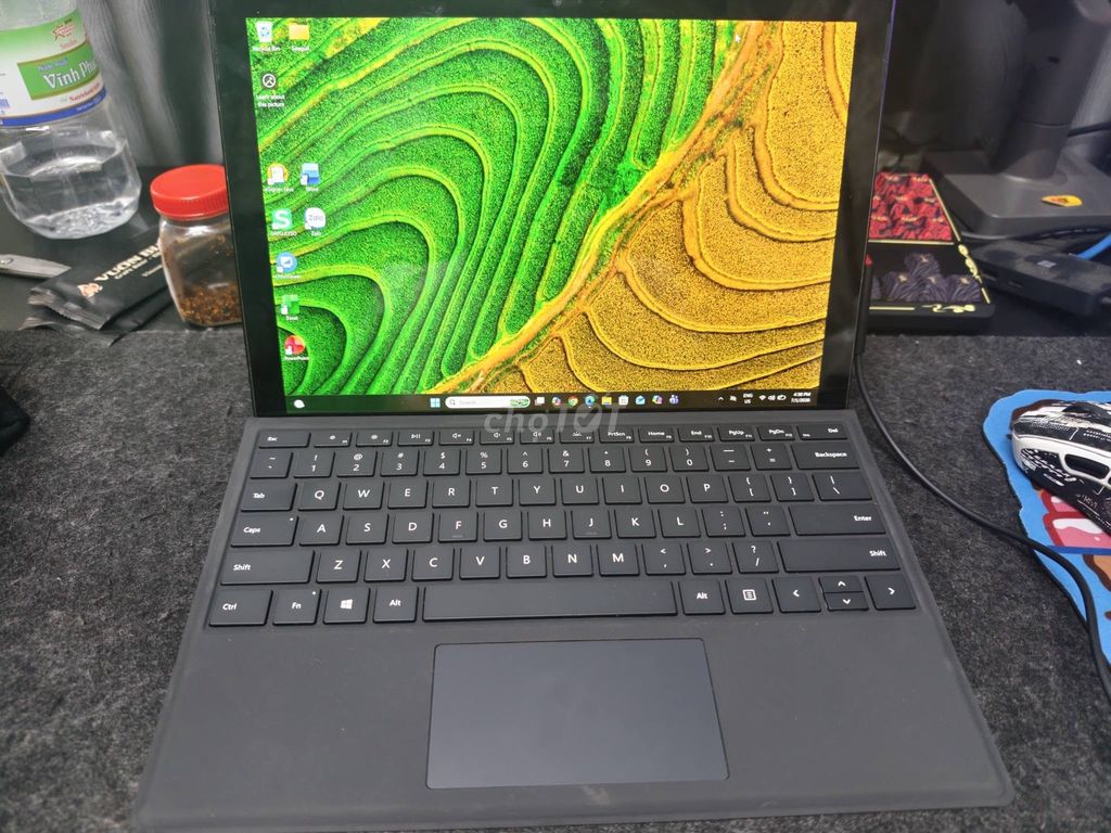 Microsoft Surface Pro 6 i7-8650U 16GB Đen. Mua bán Laptop tại Quận 7 Tp Hồ Chí Minh được đăng bởi Minh Tấn Ngô hình 1