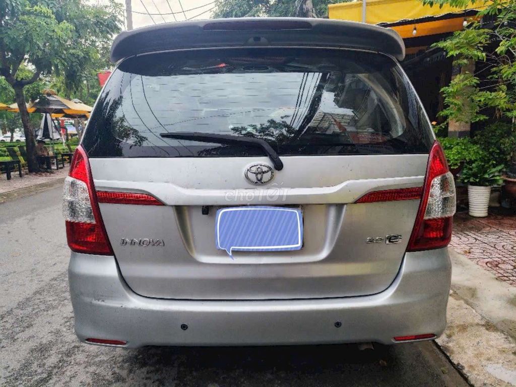 Innova MT sản xuất 2014 Gia Đình. Mua bán Ô tô tại Quận 8 Tp Hồ Chí Minh được đăng bởi VUONG  hình 5