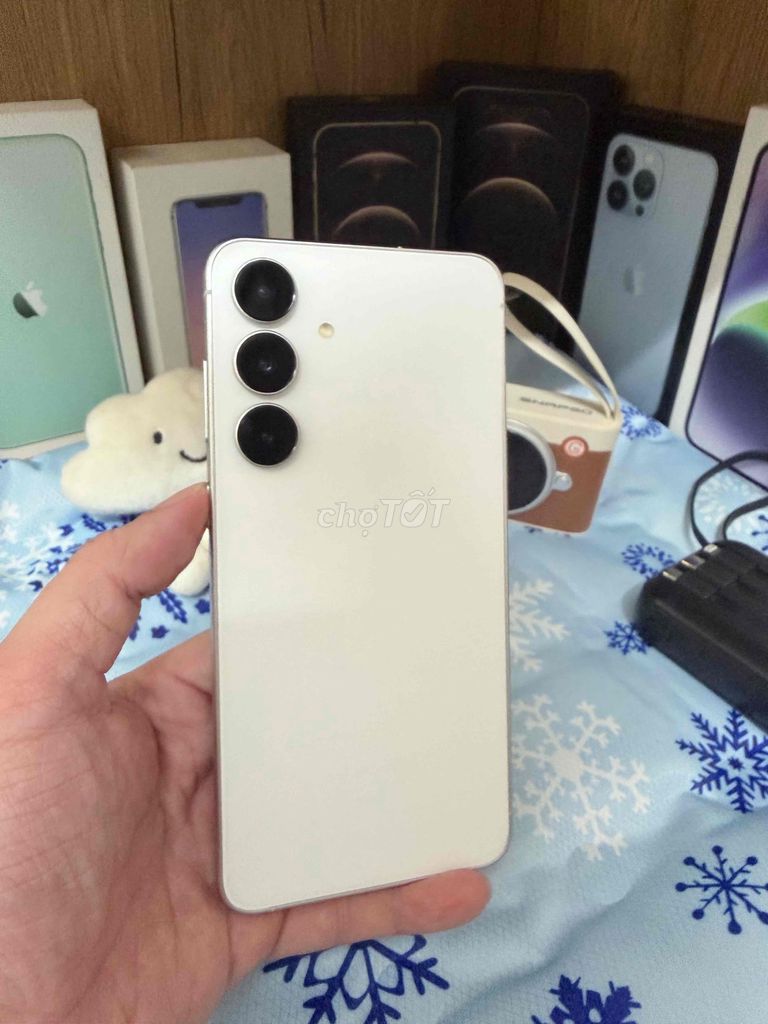 Samsung S25 FE Full Box FPT BH 10T 8gb/128gb màu t. Mua bán Điện thoại tại Quận Thanh Khê Đà Nẵng được đăng bởi Trần Huy hình 1