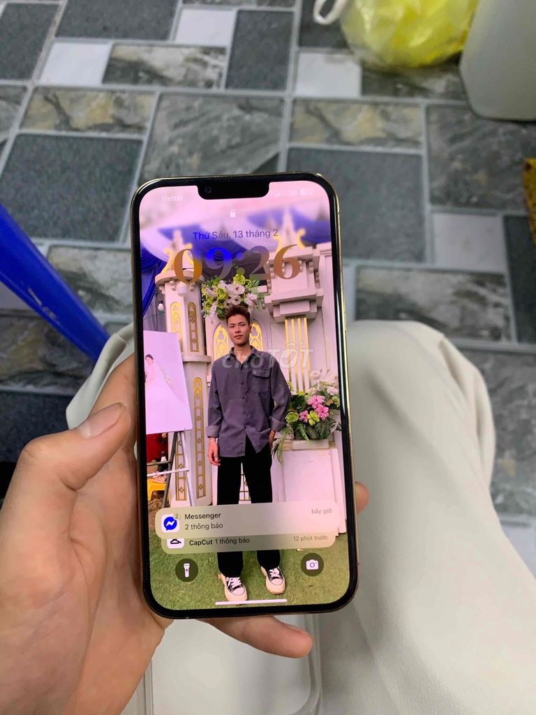 Apple iPhone 13 Pro Max Vàng. Mua bán Điện thoại tại Huyện Kim Bôi Hòa Bình được đăng bởi Bùi Ngọc Sơn  hình 1