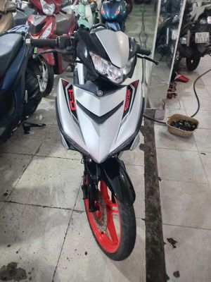 Yamaha Exciter 150 Bạc Đen Đỏ. Mua bán Xe máy tại Quận Bình Tân Tp Hồ Chí Minh được đăng bởi Cường phát 