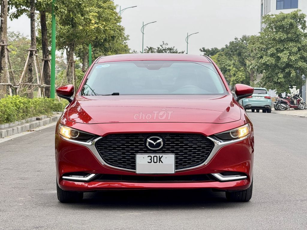 Mazda 3 sedan Luxury sản xuất 2022  - 34000 km