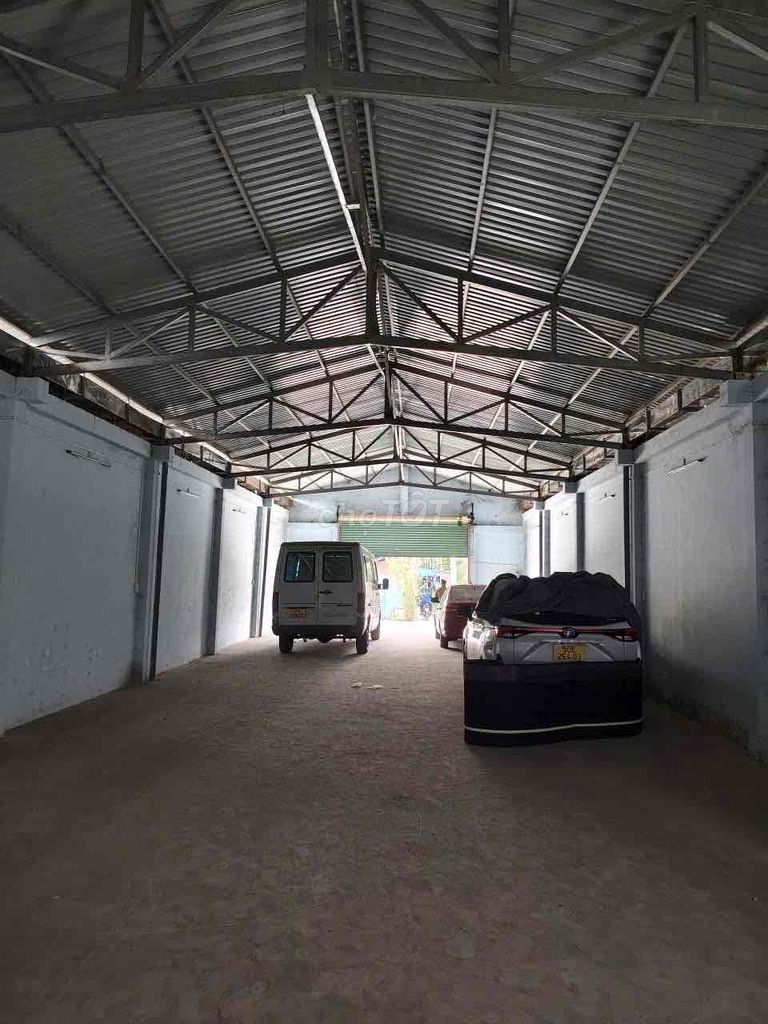 KHO XƯỞNG TÂY LÂN ( 200m2 )