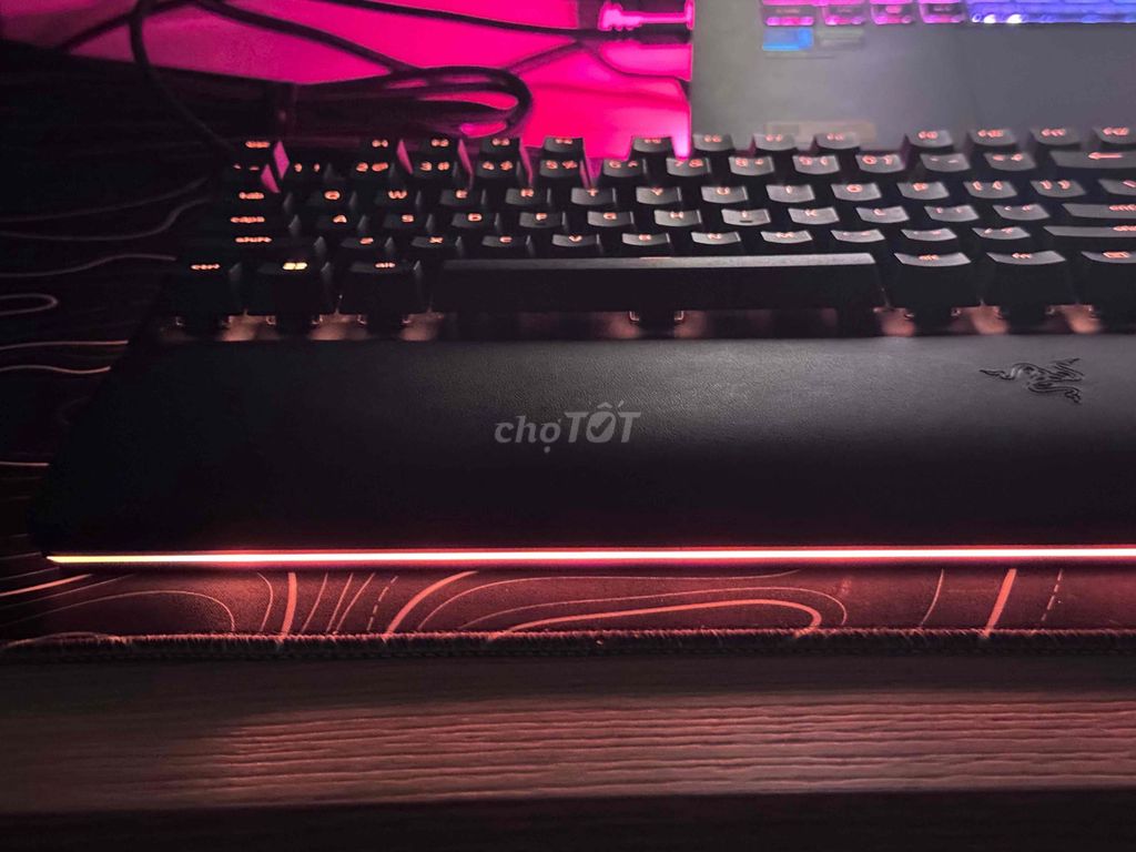 Bàn phím cơ Razer Đen. Mua bán Phụ kiện (Màn hình, Chuột...) tại Quận Bình Tân Tp Hồ Chí Minh được đăng bởi Lê Nhật hình 1