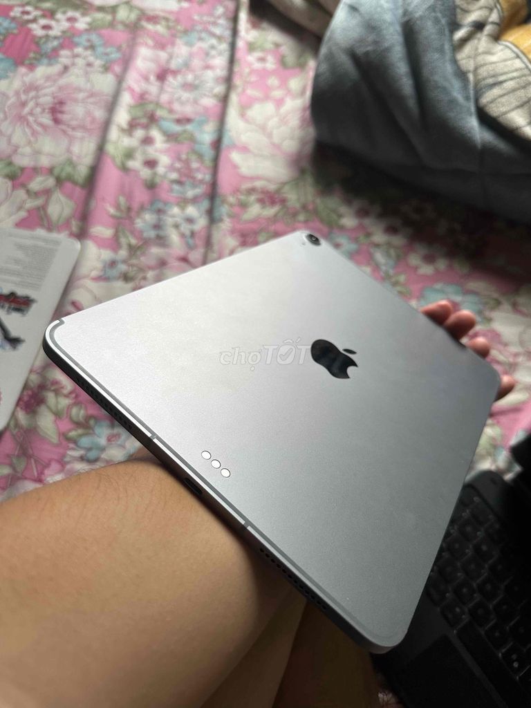 Apple iPad Air M3 256GB-5G+Wifi- Xám 8GB. Mua bán Máy tính bảng tại Quận Nam Từ Liêm Hà Nội được đăng bởi congviet hình 1