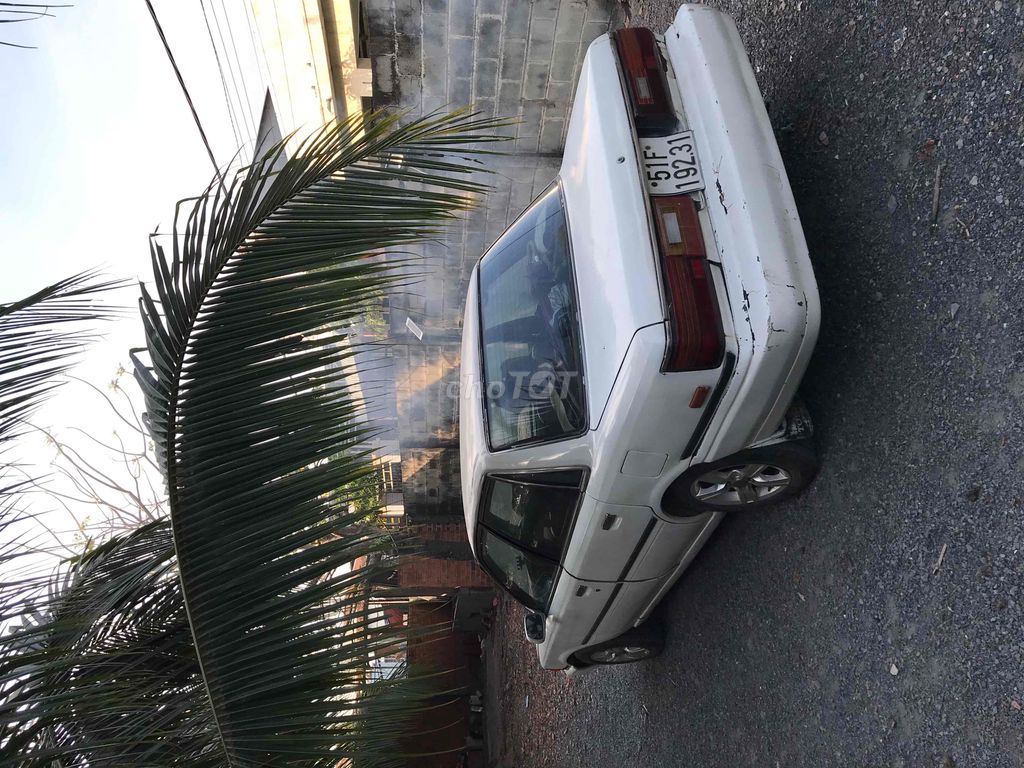 Toyota Camry 1987 - 123456 km