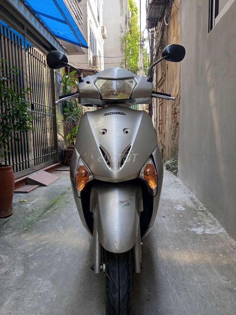 Bán xe Honda SCR. Mua bán Xe máy tại Quận Cầu Giấy Hà Nội được đăng bởi Duc Tran hình 2