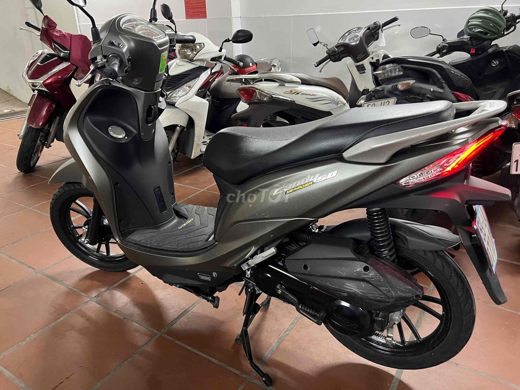 Bán xe 50 cc tay ga Kimco hermosa Biển số TpHCM. Mua bán Xe máy tại Quận 8 Tp Hồ Chí Minh được đăng bởi phạm thanh liêm hình 4
