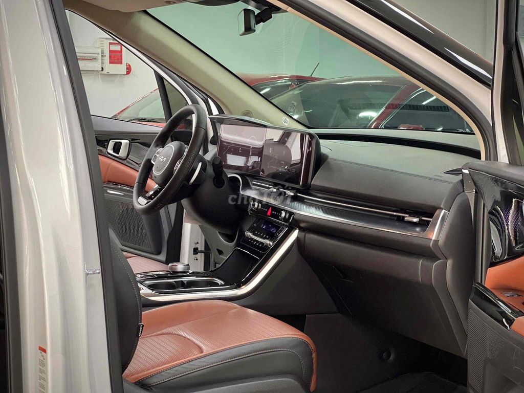 𝐊𝐈𝐀 𝐂𝐀𝐑𝐍𝐈𝐕𝐀𝐋 𝐏𝐑𝐄𝐌𝐈𝐔𝐌 𝟕𝐒 𝐌𝐎𝐃𝐄𝐋 𝟐𝟎𝟐𝟑. Mua bán Ô tô tại Thành phố Thủ Đức Tp Hồ Chí Minh được đăng bởi Tấn Khang Chuyên Xe Lướt hình 20