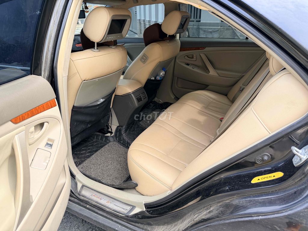 Toyota Camry 2012 2.4G 100.000 km. Mua bán Ô tô tại Quận 12 Tp Hồ Chí Minh được đăng bởi Hưng hình 6