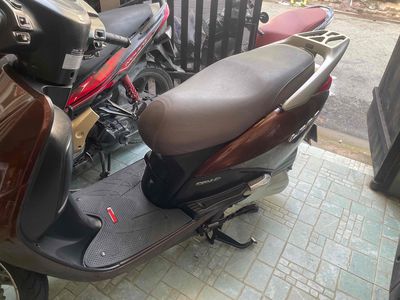 Honda Lead 2011 Nâu