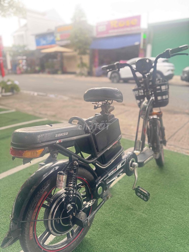Xe đạp điện Sonsu. Mua bán Xe điện tại Thị xã Tân Uyên Bình Dương được đăng bởi Lê Văn Đức hình 3